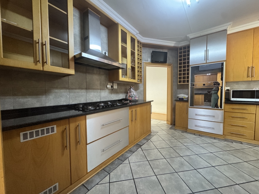 4 Bedroom Property for Sale in Neserhof North West